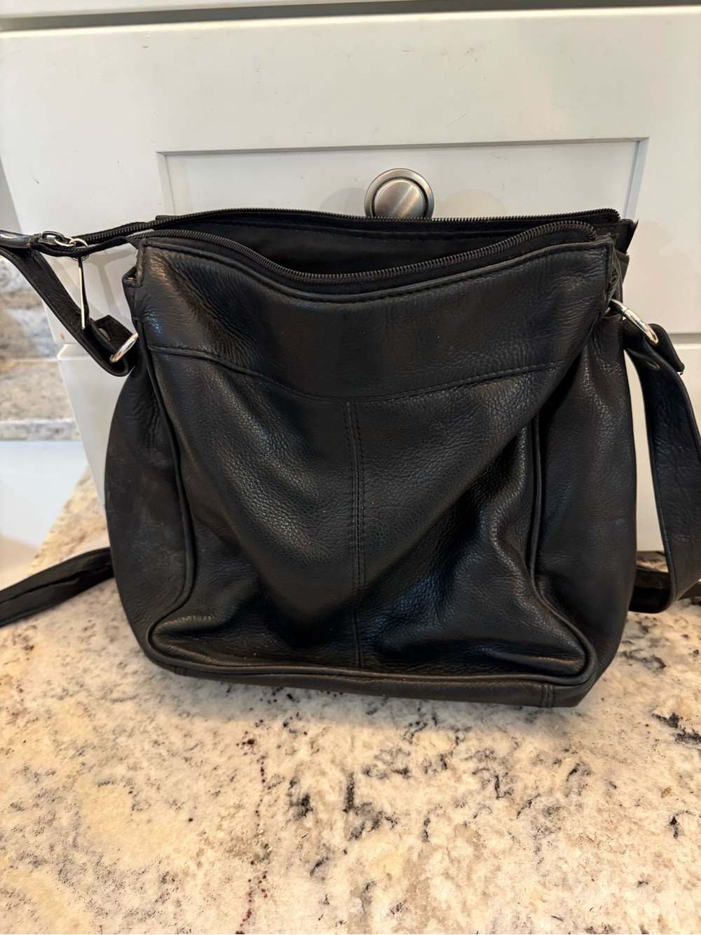 Wilsons Leather Black Leather Crossbody Bag with Adjustable Strap